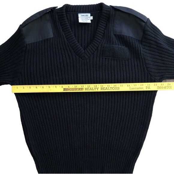 Scharf & Breit Wool V Neck Sweater Mens Sz L Military Elbow Shoulder Patches USA - Picture 12 of 15